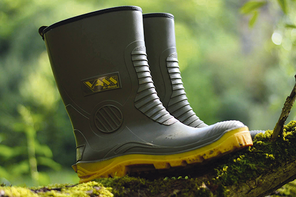 VASS | R Boot | Total Carp