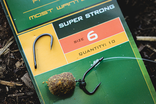 PB Products Super Strong Hook Barbless with DBF Coating Size 6 Fish