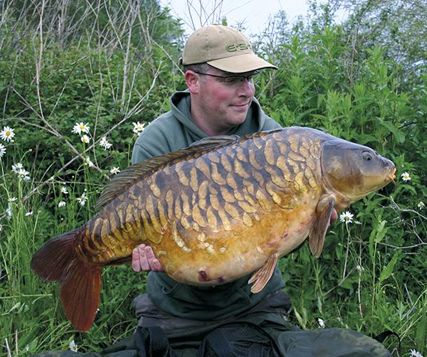 Fishing carp in wild gravel pits: when the mystery works!