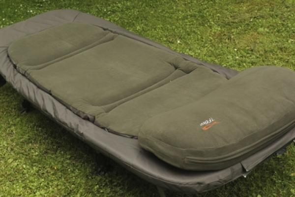 TF Gear Flat Out Super King Size Wide Bed Chair Ex Demo Carp Fishing  Bedchair